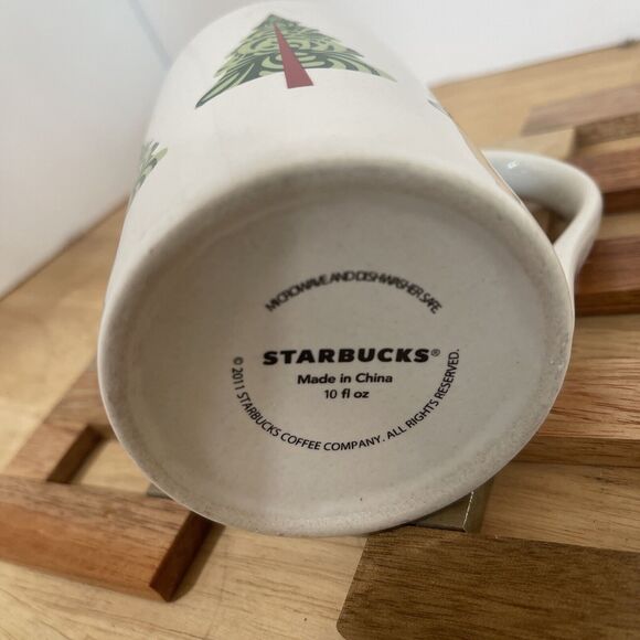 Starbucks Christmas Tree Mug 4-1/4" Tall 10 oz. 2011 Coffeecore Kluttercore - Picture 3 of 9